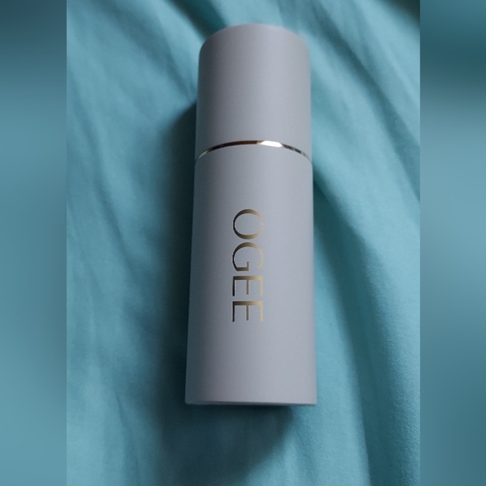 Ogee Sculpted Complexion Stick - Picture 4 of 4